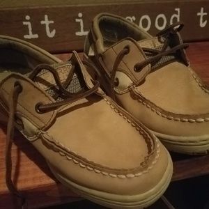 Womens Sperry boat shoes